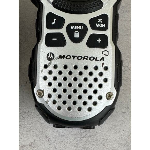 Motorola Walkie Talkies Talkabout Two Way Radios K7GMTCEJ With Charger - Picture 14 of 16